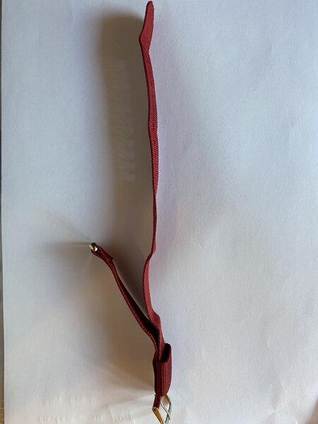 Curea ceas material rezistent visiniu